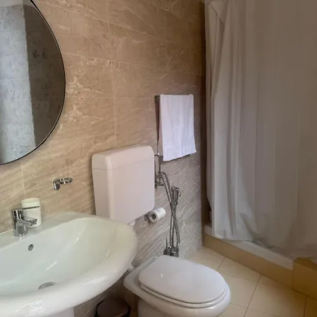 Maison d'hôtes L'affaire Du Collier Bergame